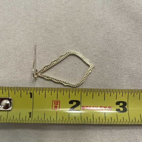 Kendra Scott Sophia gold dangle earring - Picture 4 of 5